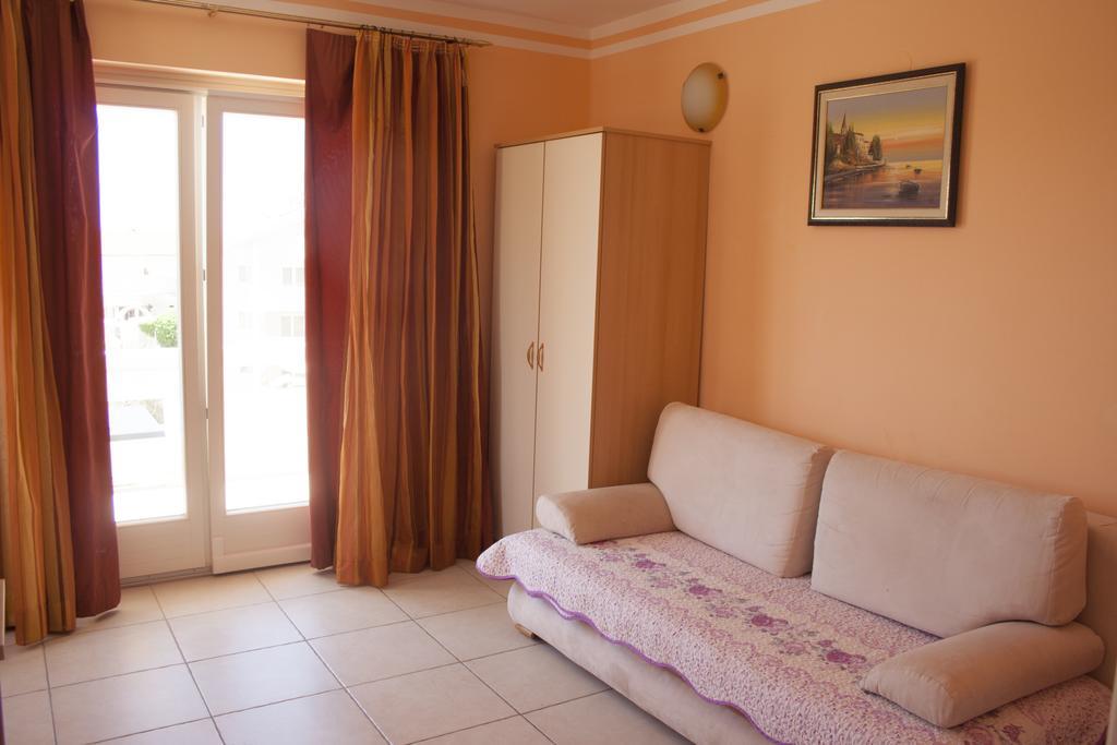 Apartments Mirage Novalja Exterior photo