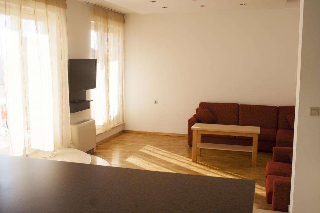 Apartments Mirage Novalja Exterior photo